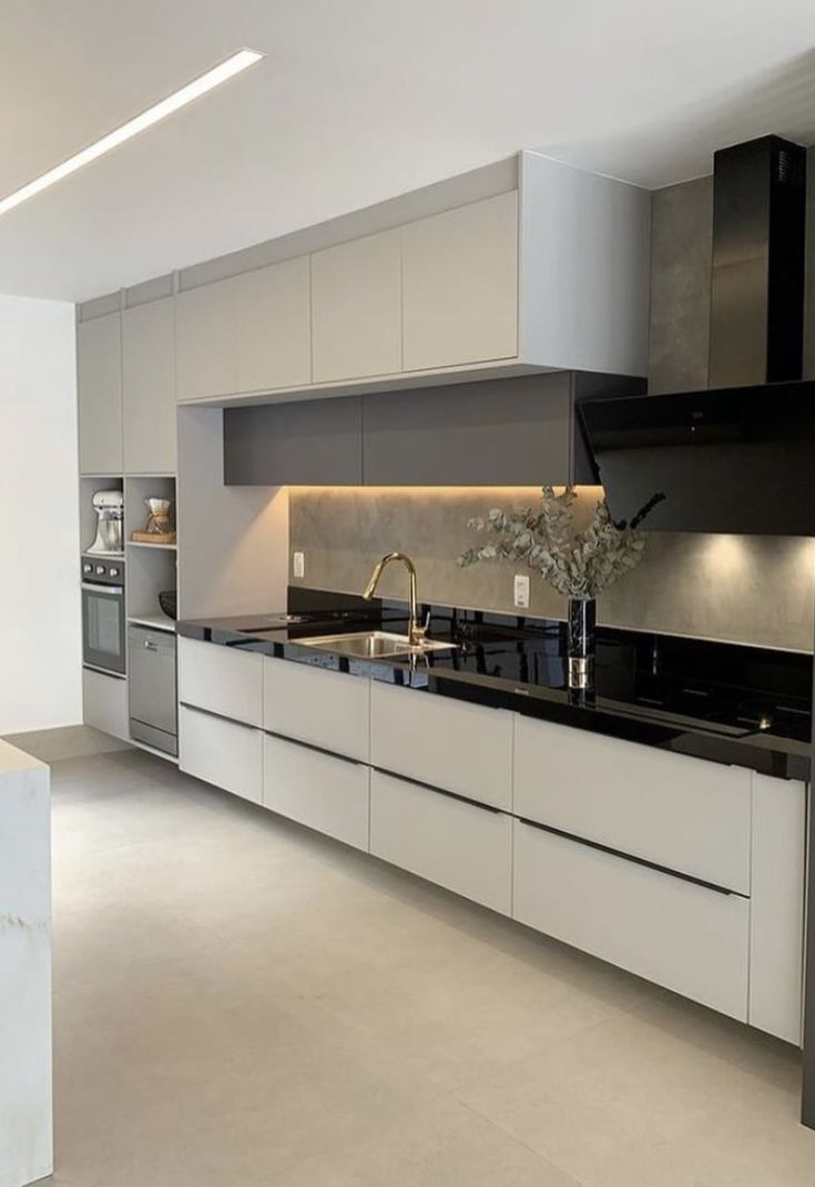 parsia-wood-kitchen-design.jpg